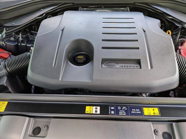 New 2025 Land Rover Range Rover Sport SE image 16