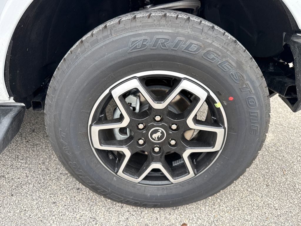 New 2026 Ford Bronco Outer Banks image 11