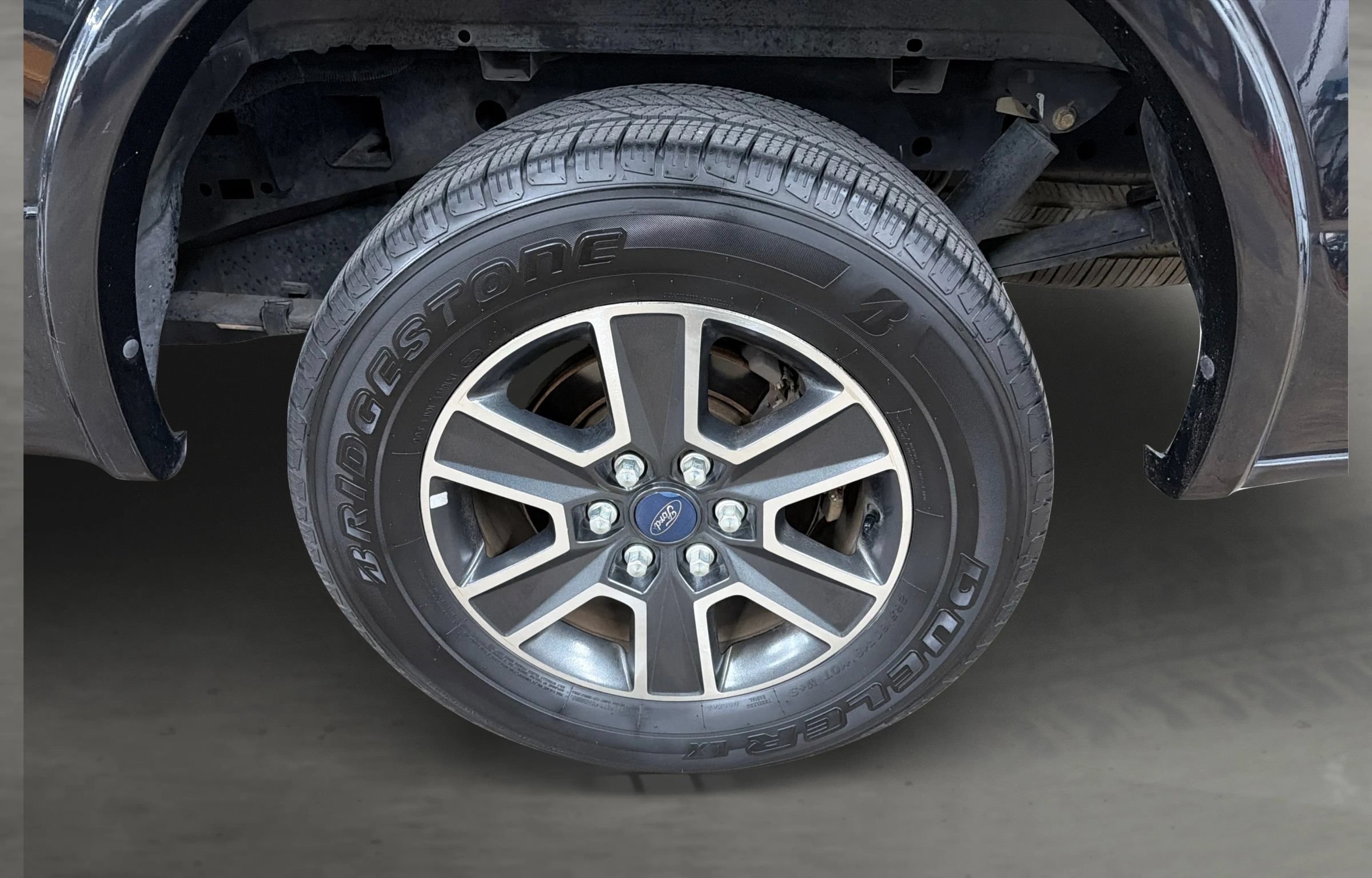 Used 2015 Ford F150 Lariat RWD image 49