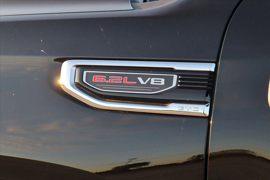Used 2023 GMC Sierra 1500 Denali w/ Denali Reserve Package image 4