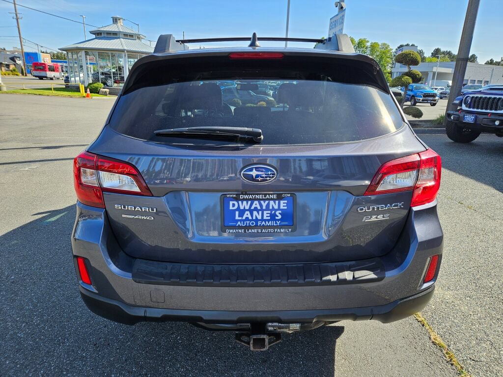 Used 2017 Subaru Outback 2.5i Limited w/ Popular Package #5 AWD/4WD image 4