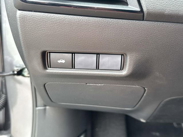 New 2026 Nissan Sentra SV w/ Floor Mat Package FWD image 23