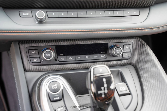 Used 2019 BMW i8 Coupe AWD/4WD image 58