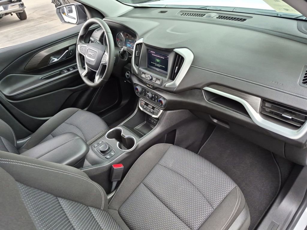 Certified 2023 GMC Terrain SLE w/ Driver Convenience Package FWD image 22