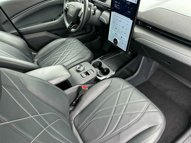 Used 2024 Ford Mustang Mach-E Select RWD image 19