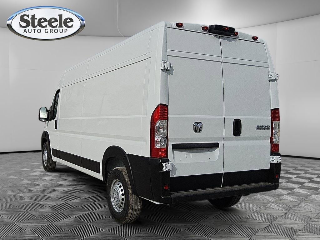 New 2026 RAM ProMaster 2500 w/ Convenience Group image 3