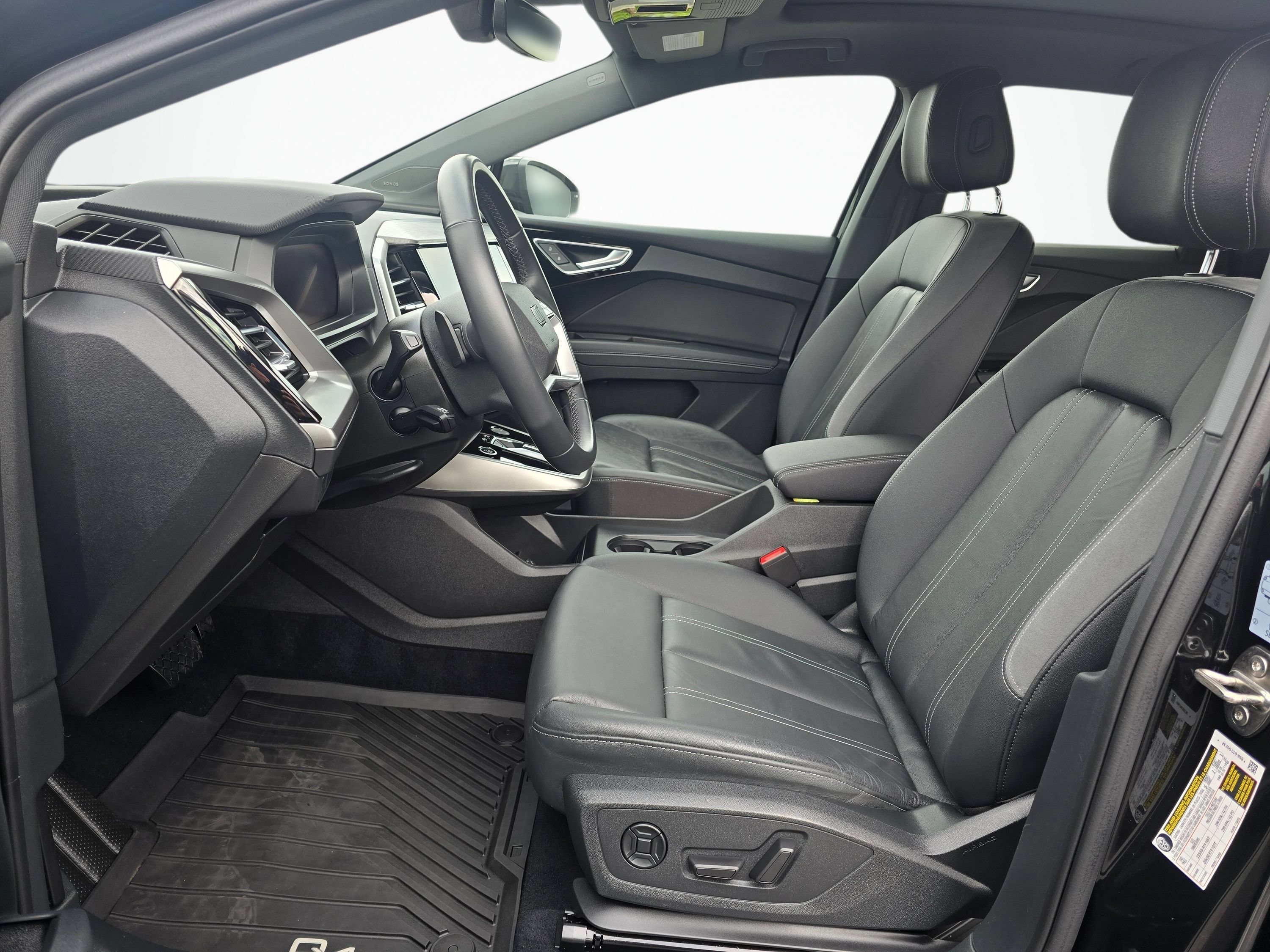 Used 2023 Audi Q4 e-tron Premium Plus w/ Premium Plus RWD image 12