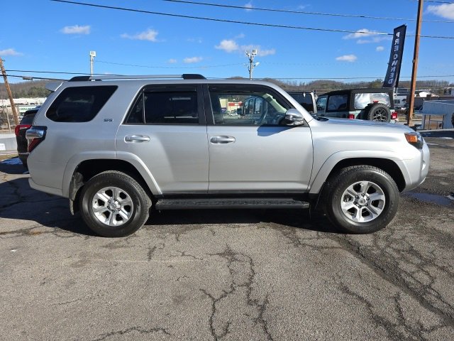 Used 2023 Toyota 4Runner SR5 Premium w/ Moonroof Package image 8