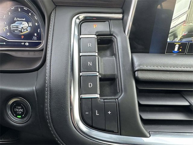 Used 2022 Chevrolet Tahoe LT w/ Luxury Package image 25