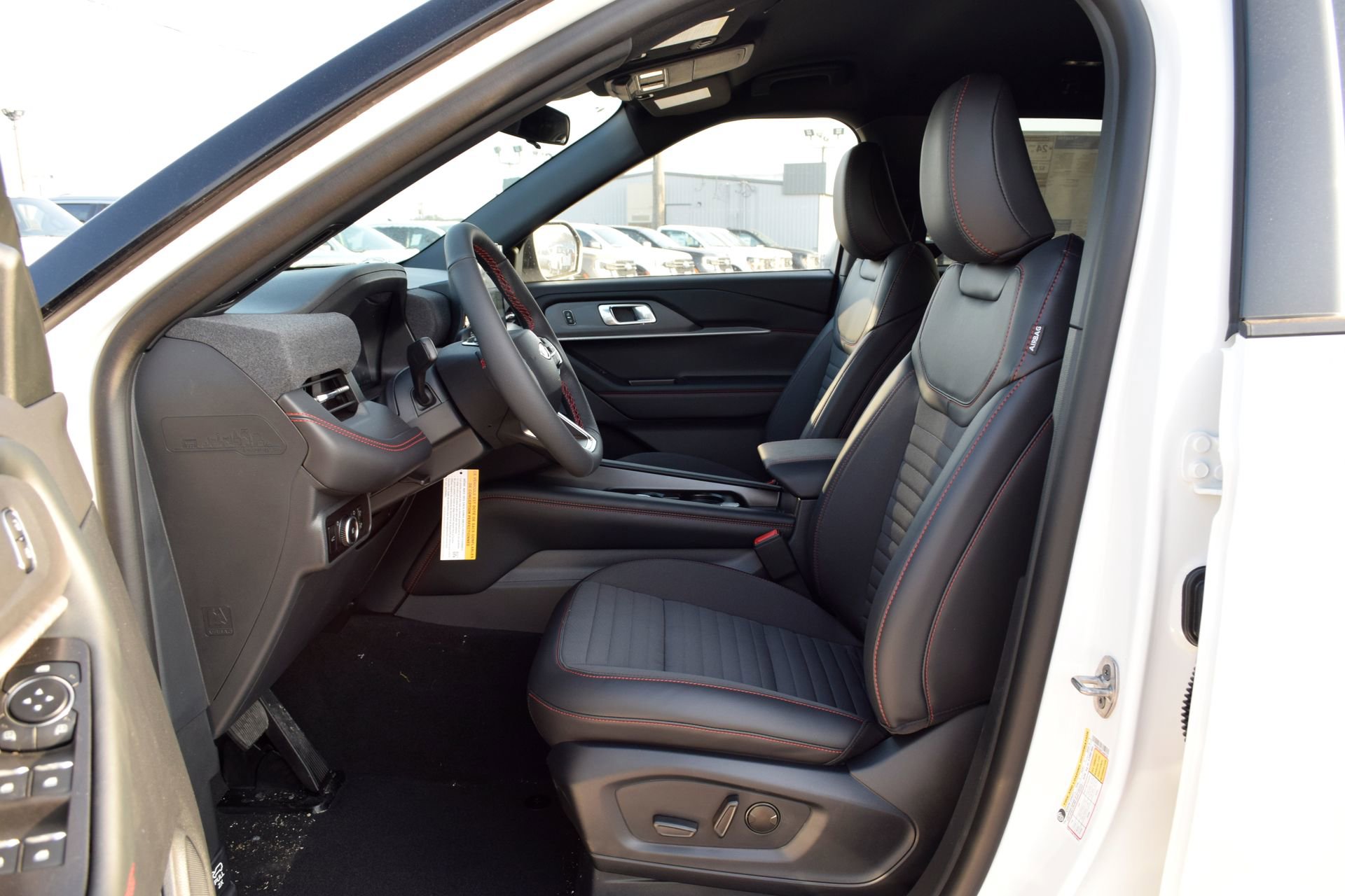 New 2026 Ford Explorer ST-Line image 18