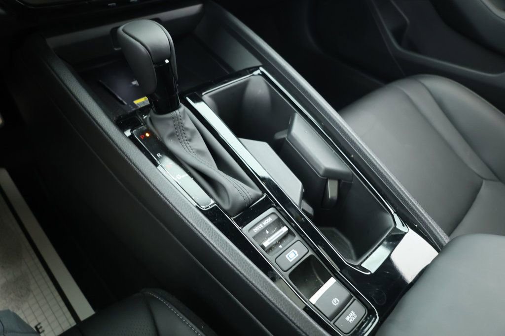 Used 2025 Honda Accord Sport image 15