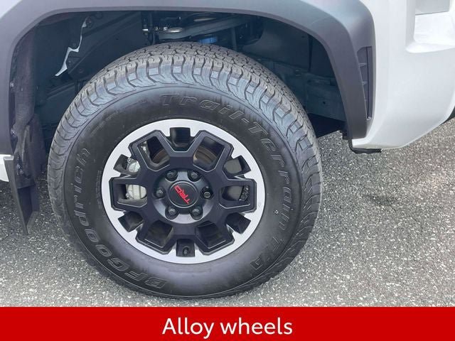 Used 2024 Toyota Tacoma TRD Off-Road AWD/4WD image 10