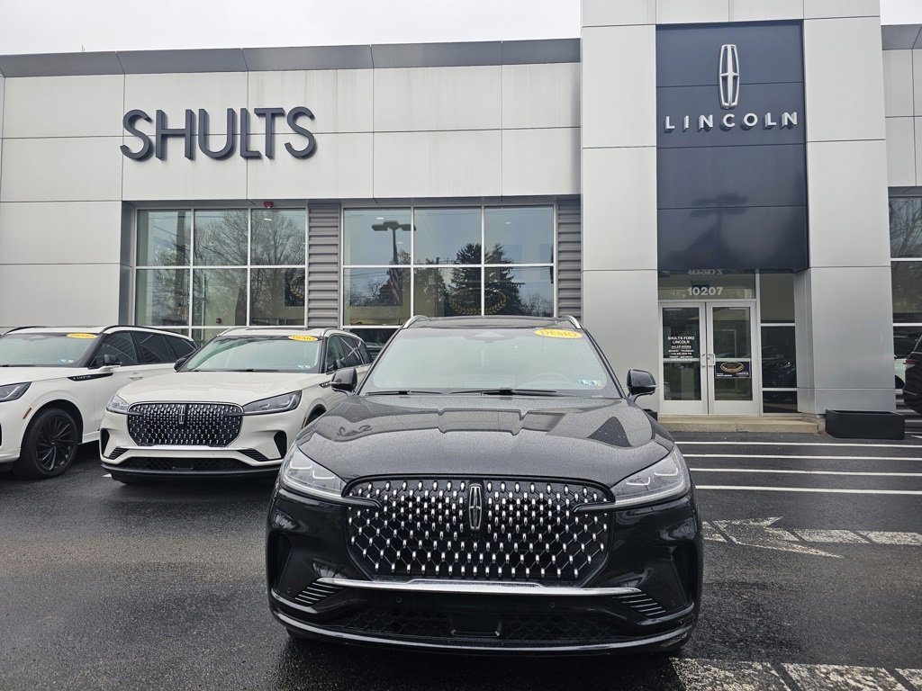 New 2025 Lincoln Aviator Black Label video 2