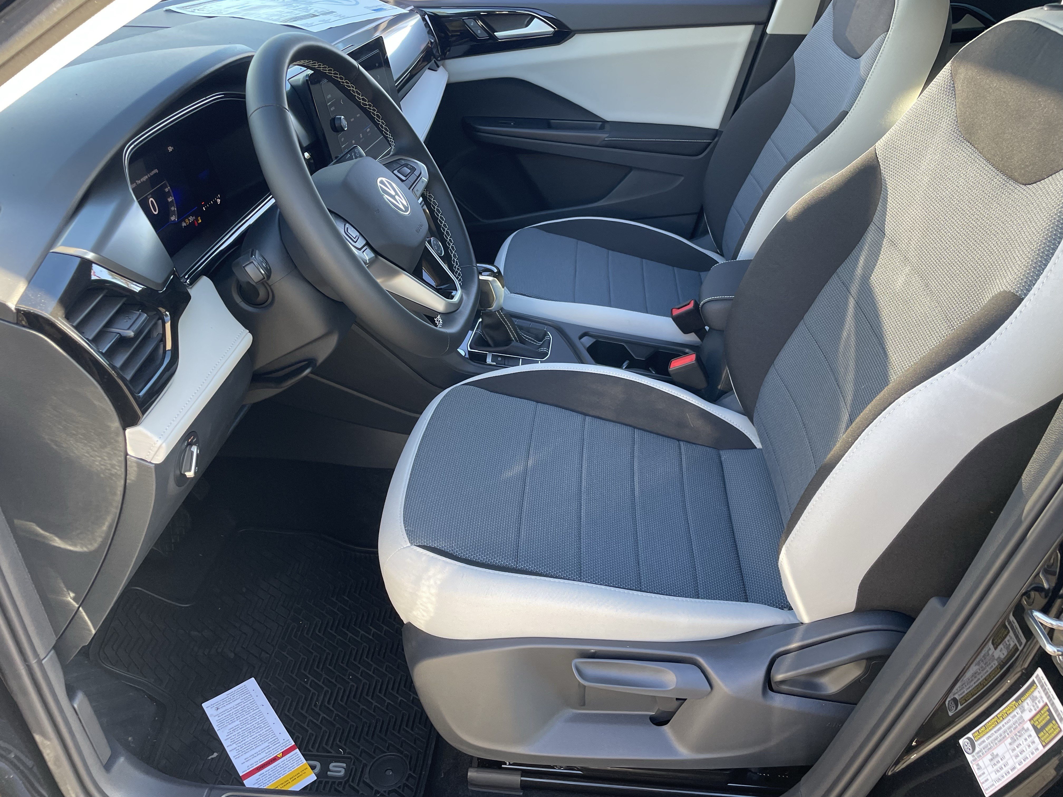 New 2026 Volkswagen Taos S FWD image 16