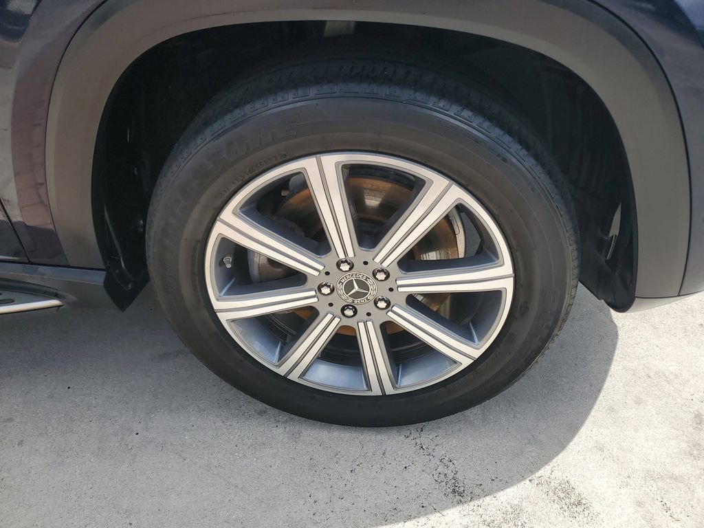 Used 2020 Mercedes-Benz GLS 450 4MATIC image 7