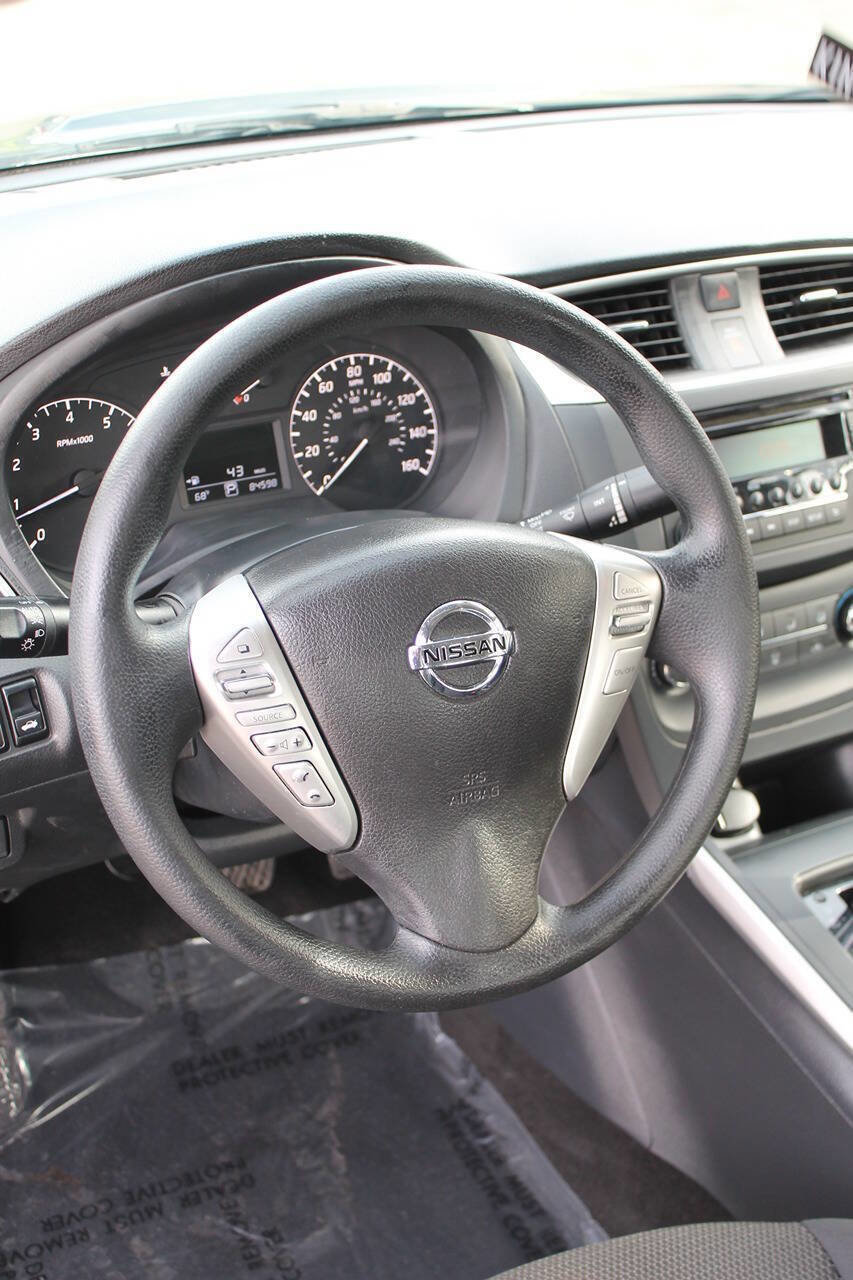 Used 2017 Nissan Sentra S image 12