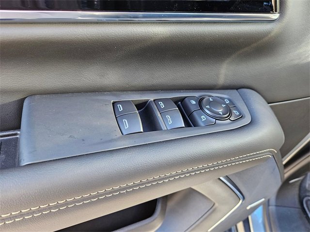 New 2025 GMC Yukon Elevation image 19