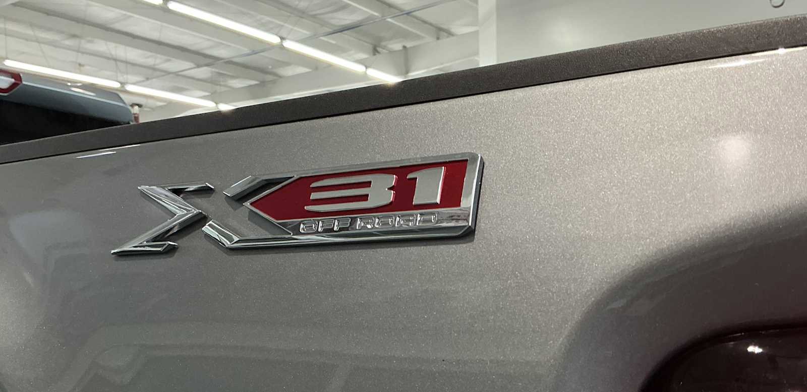New 2026 GMC Sierra 2500 SLT w/ SLT Premium Package image 28