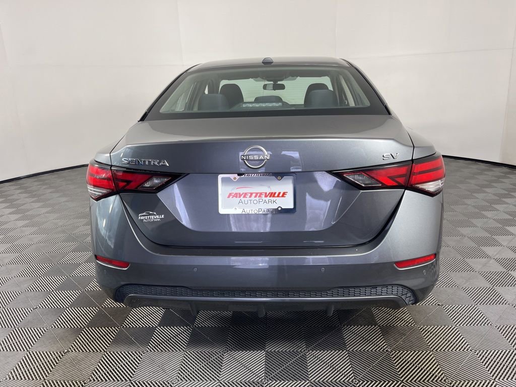 Used 2024 Nissan Sentra SV image 9