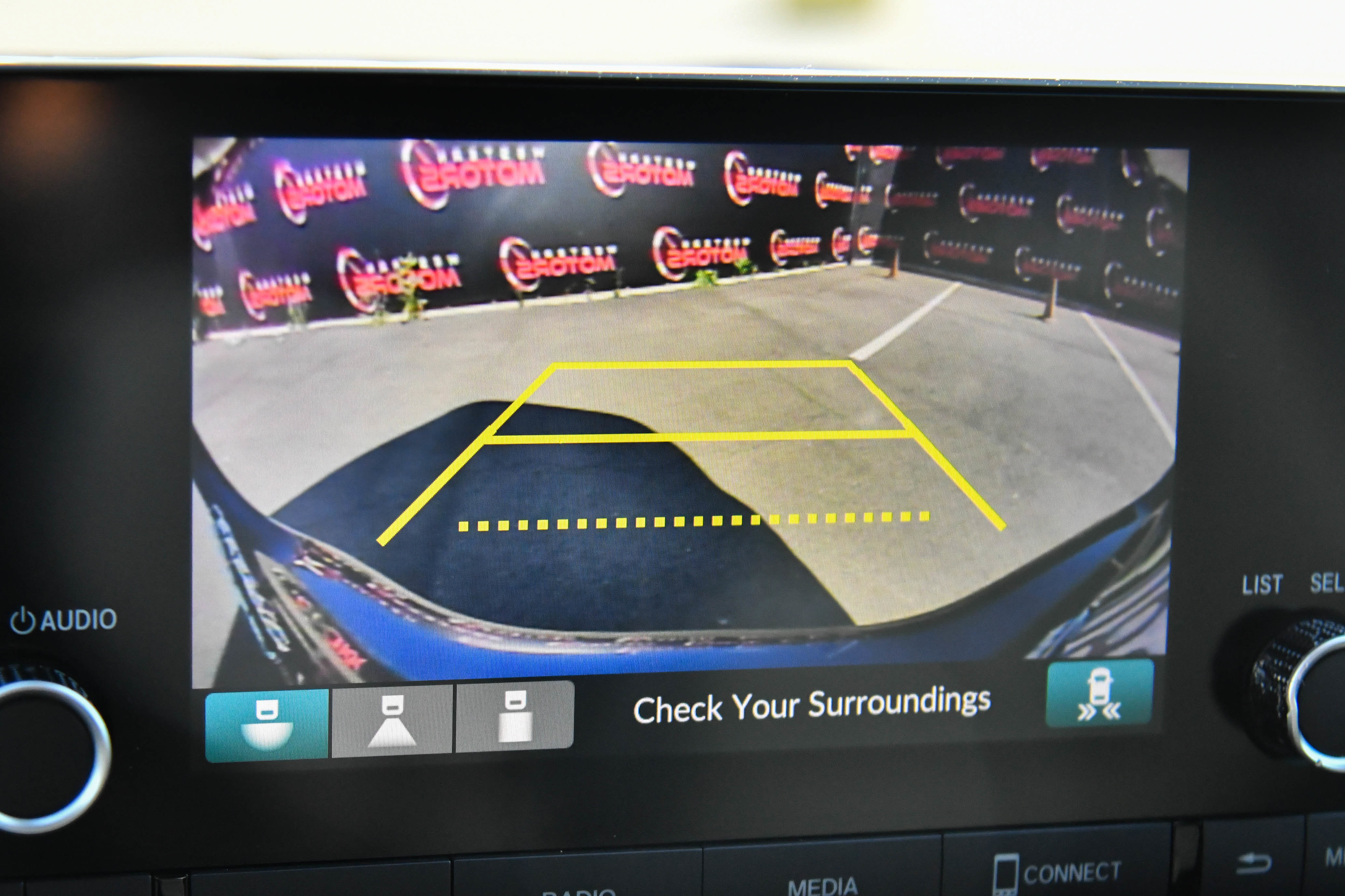 Used 2023 Honda Accord EX image 18