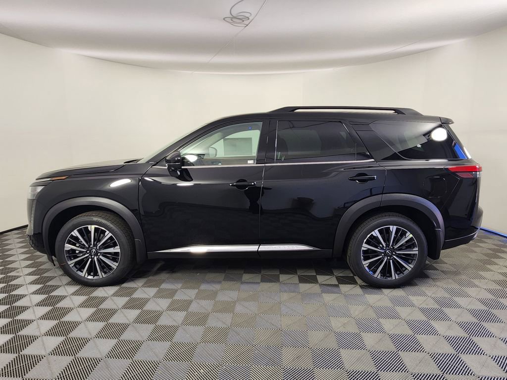 New 2026 Nissan Pathfinder Platinum AWD/4WD image 2