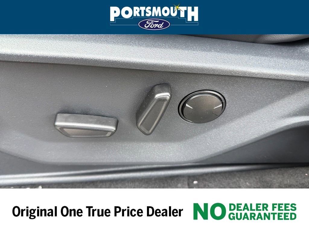 New 2025 Ford Expedition Max Platinum w/ Stealth Performance Package image 20