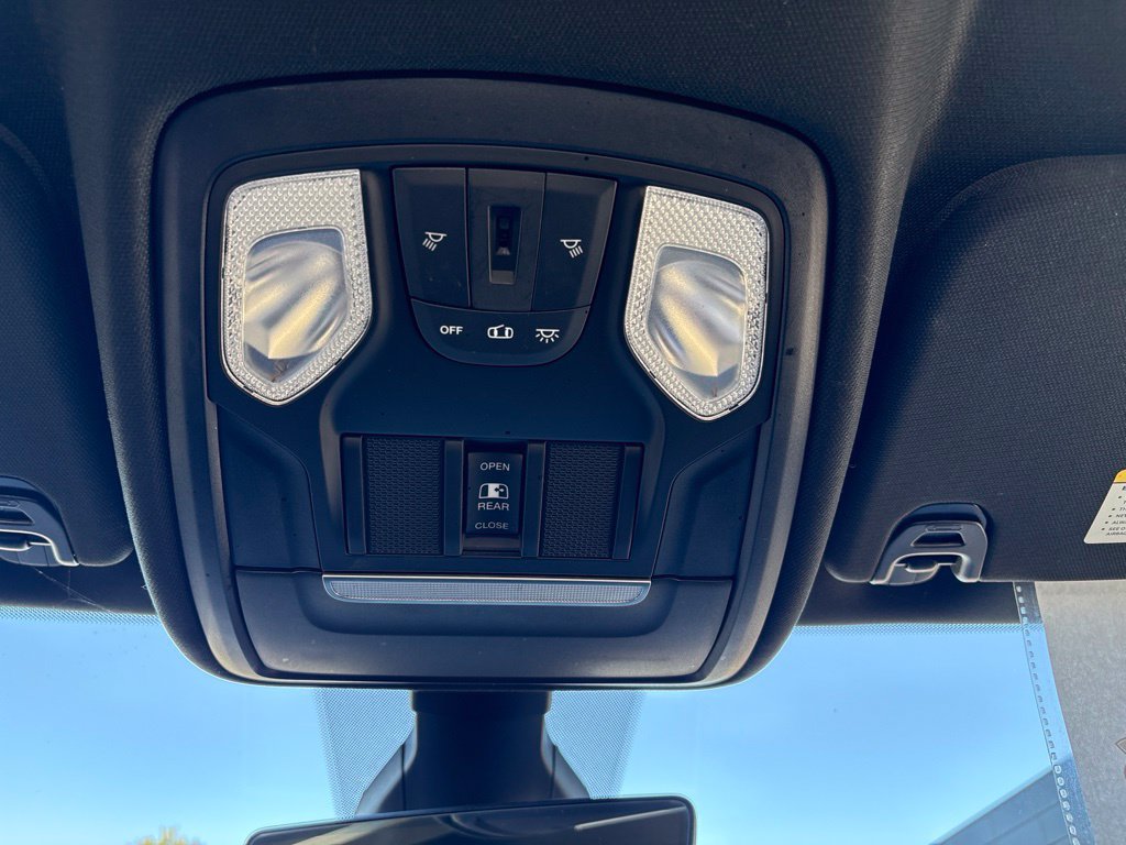 Used 2021 RAM 1500 Big Horn AWD/4WD image 32