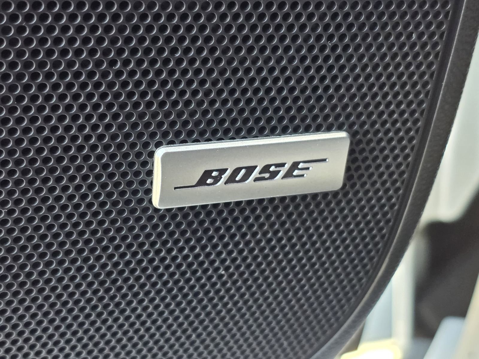 Used 2020 Buick Enclave Avenir w/ Avenir Technology Package image 23