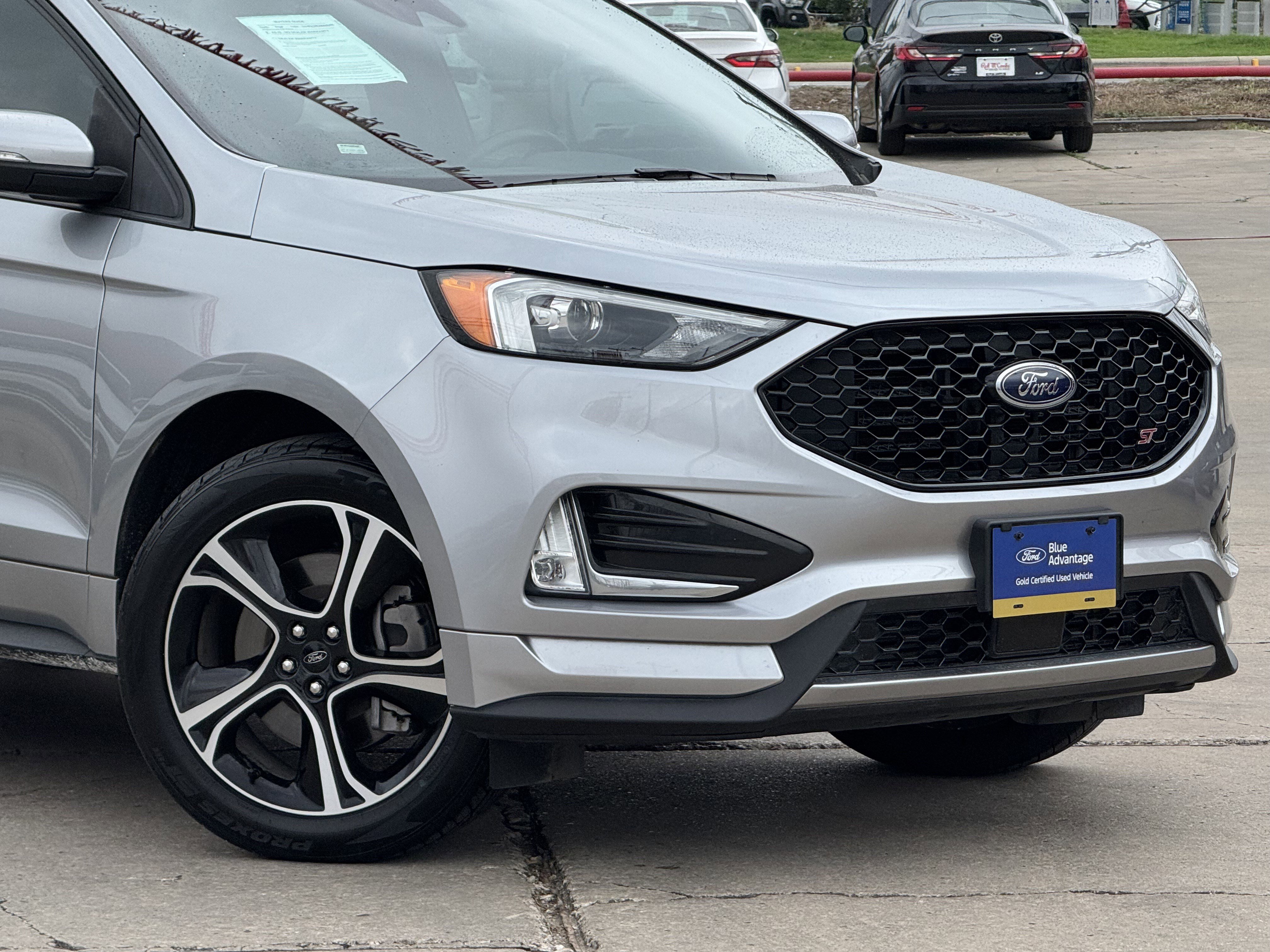 Certified 2022 Ford Edge ST image 2