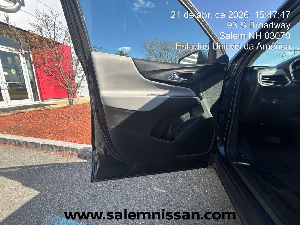 Used 2022 Chevrolet Equinox LT image 12