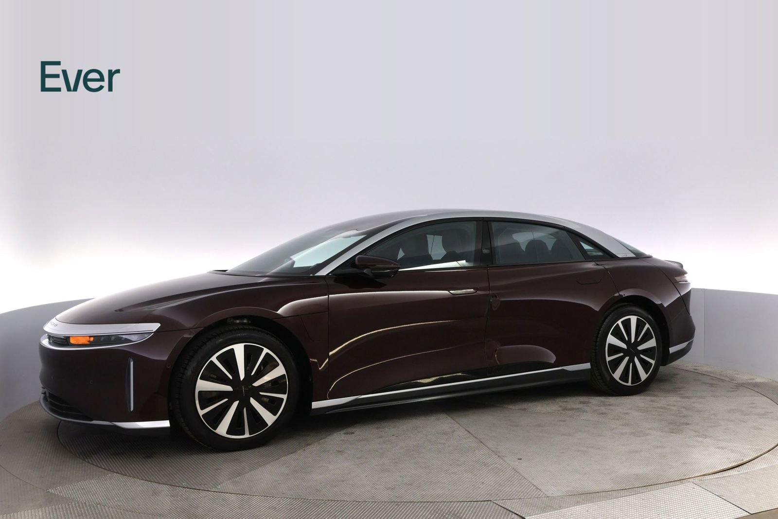Used 2023 Lucid Air Touring image 18