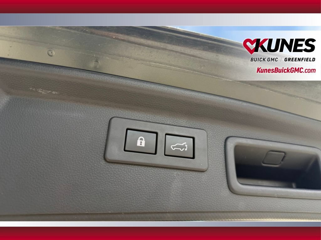 Used 2023 Subaru Forester Premium AWD/4WD image 5