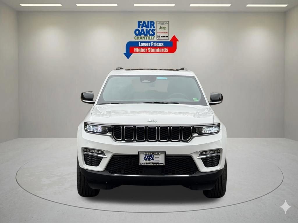 New 2025 Jeep Grand Cherokee Limited w/ Luxury Tech Group II AWD/4WD image 3