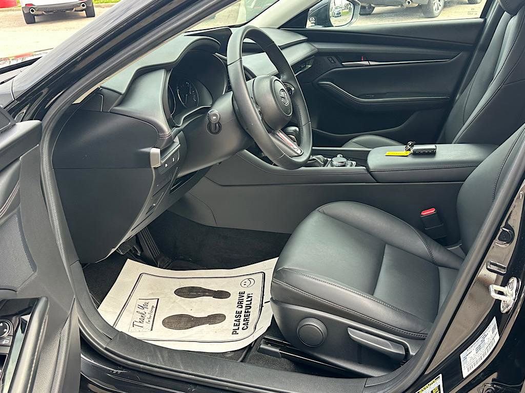 Used 2025 MAZDA MAZDA3 s image 10