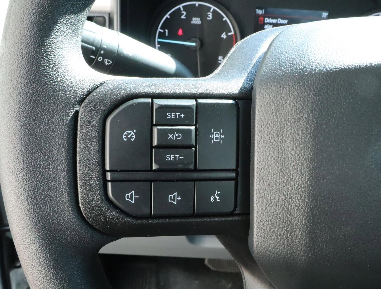 Used 2024 Ford F450 XL w/ XL Chrome Package image 14