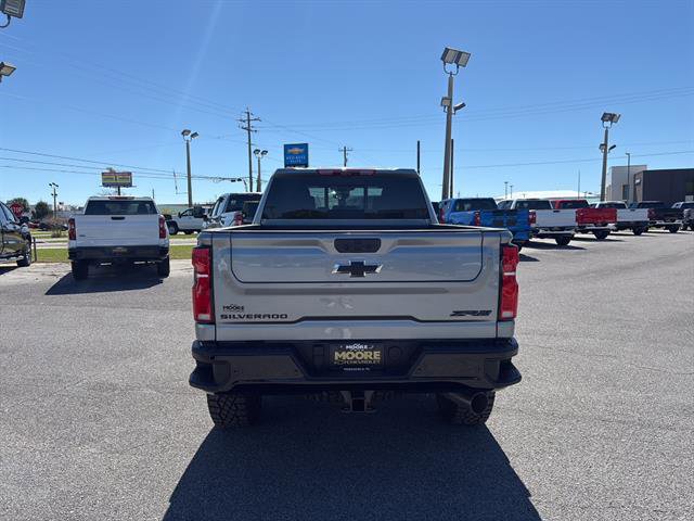 New 2026 Chevrolet Silverado 2500 ZR2 w/ LPO, Dark Essentials Package image 6