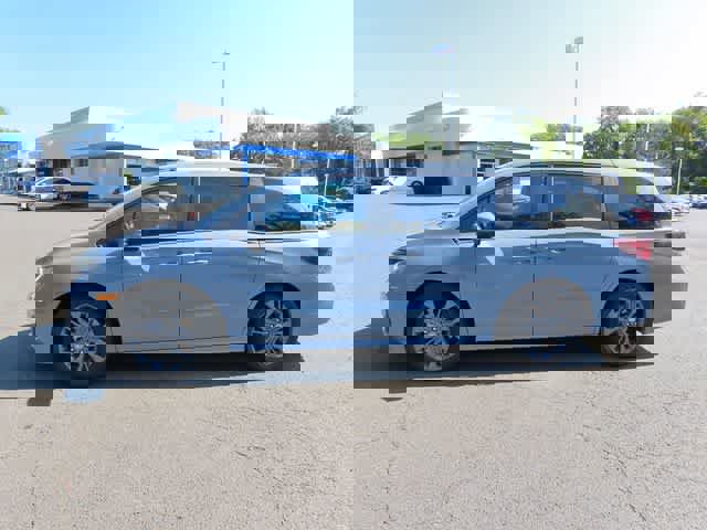 New 2026 Honda Odyssey Touring image 3