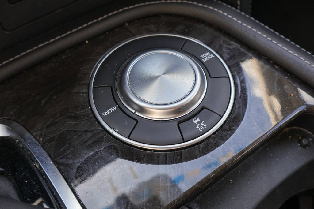 Used 2024 INFINITI QX80 Luxe image 18