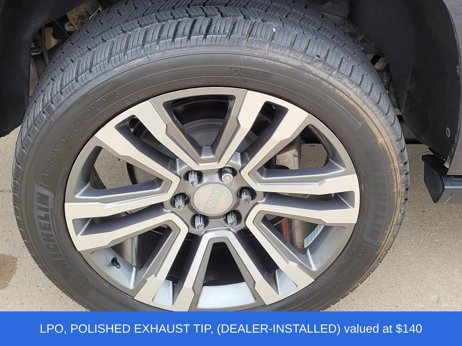 Used 2019 GMC Yukon Denali w/ Denali Ultimate Package RWD image 6
