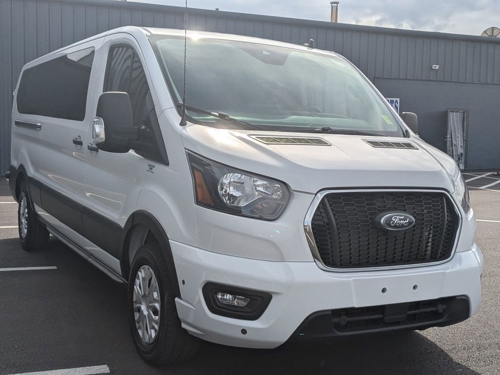 Certified 2024 Ford Transit 350 XLT image 4