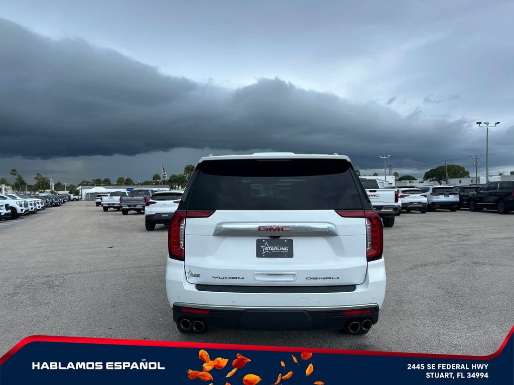 Used 2021 GMC Yukon XL Denali w/ Denali Premium Package RWD image 6