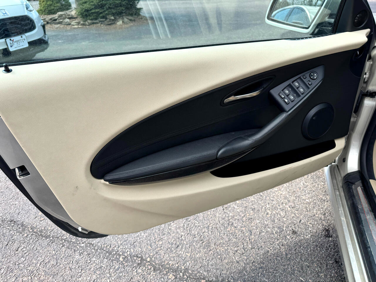 Used 2007 BMW 650i 650i 2D Convertible image 9