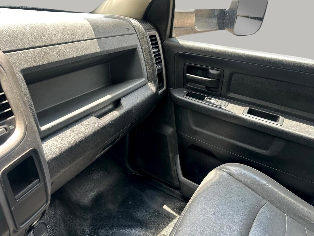 Used 2014 RAM ProMaster Tradesman image 24