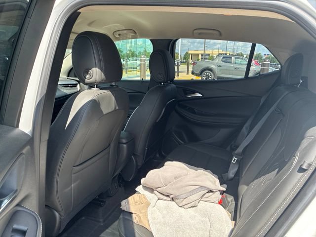 Used 2024 Buick Encore GX Avenir w/ LPO, Road Trip Package FWD image 15