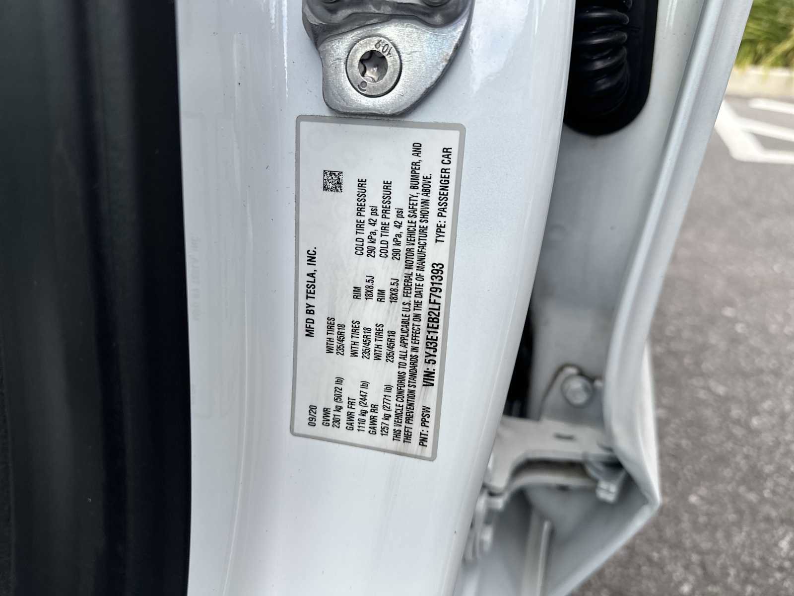 Used 2020 Tesla Model 3 Long Range image 32