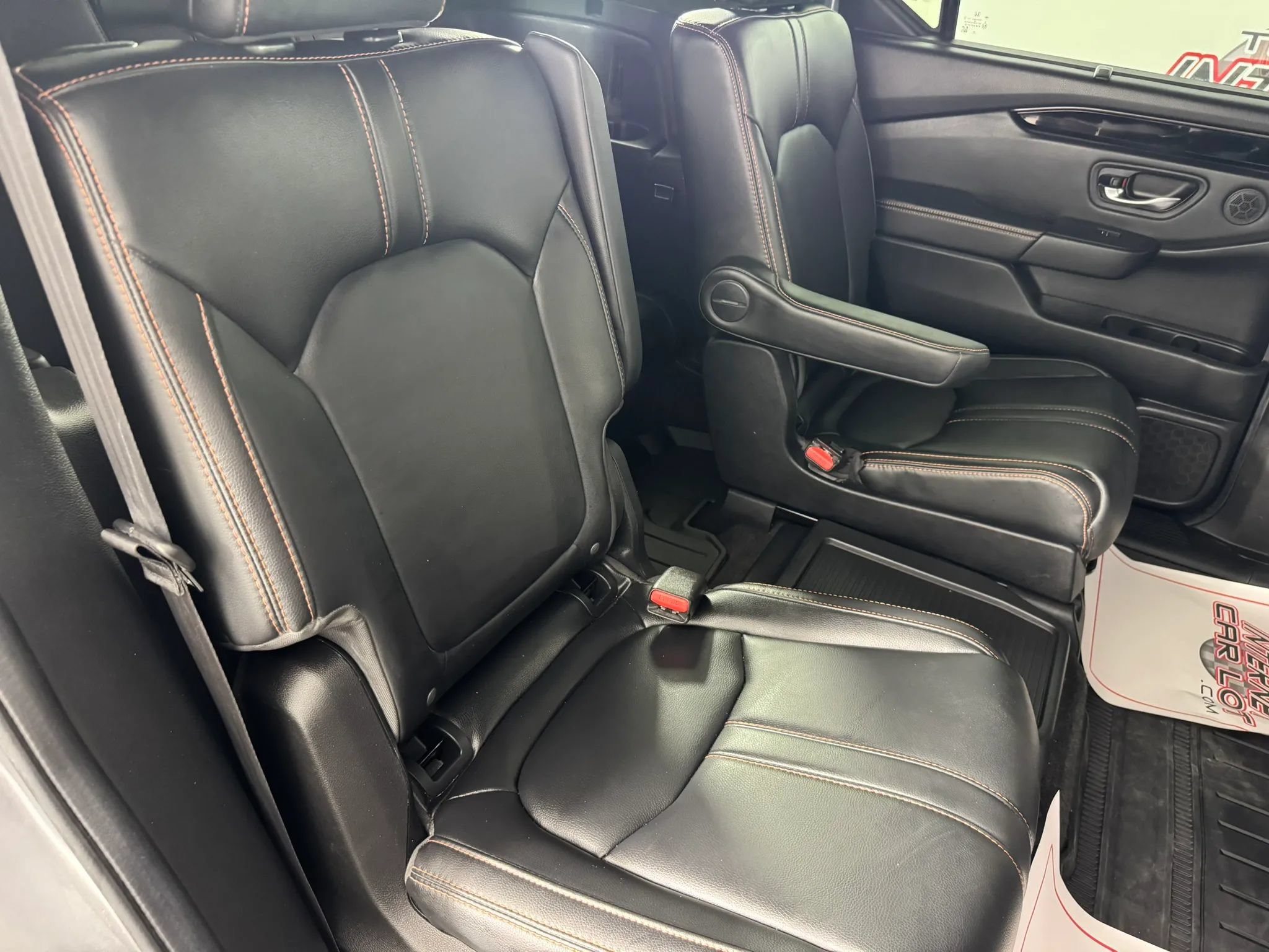 Used 2025 Honda Pilot TrailSport image 39