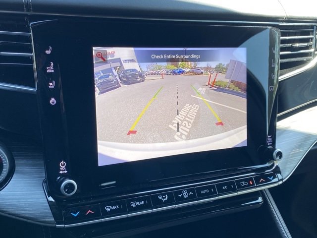 New 2023 Jeep Wagoneer Series III w/ Preferred Equipment Group image 23