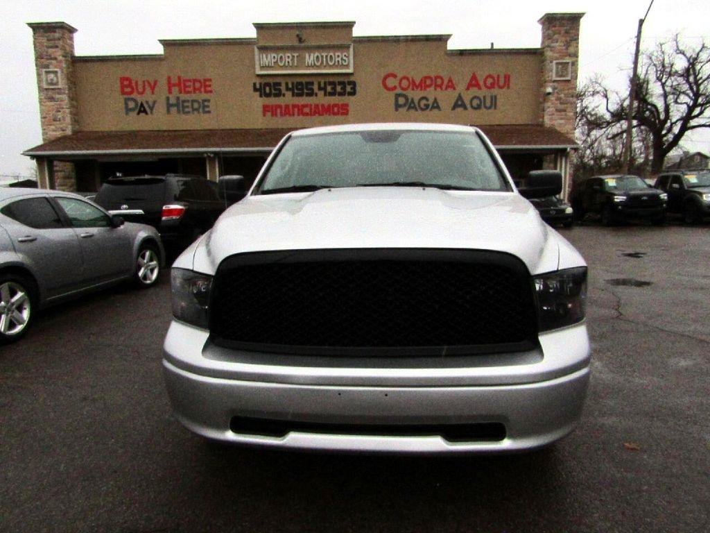 Used 2018 RAM 1500 Classic SLT RWD image 1