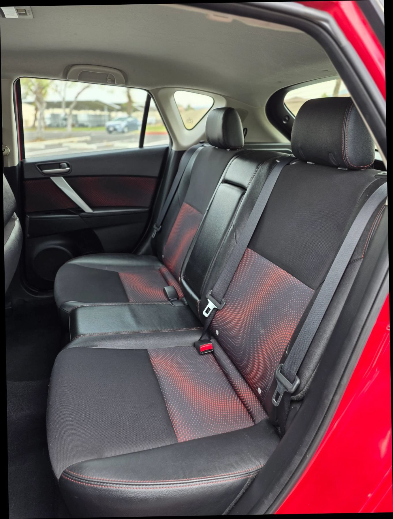 Used 2013 MAZDA MAZDA3 Touring FWD image 6