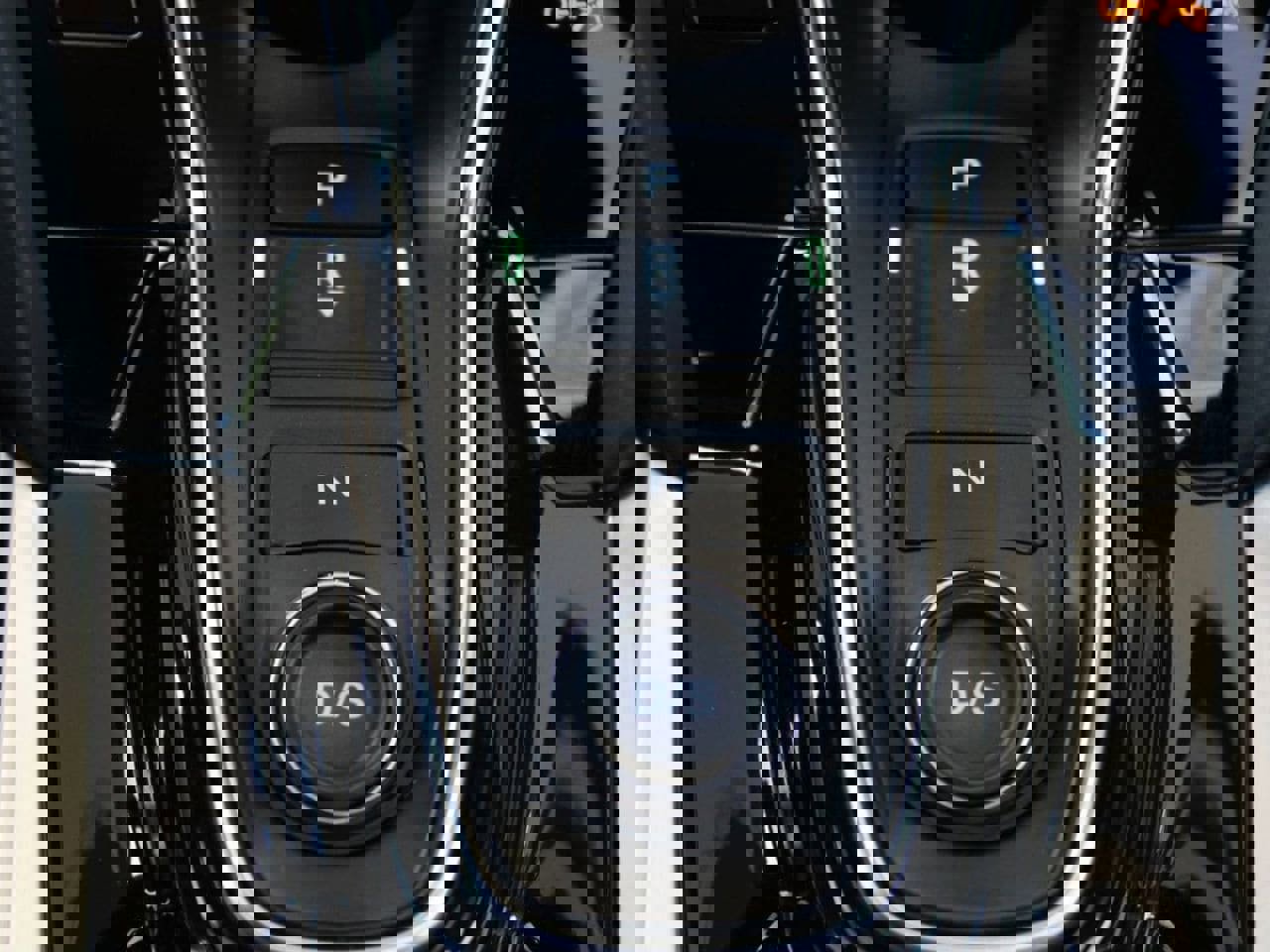 Used 2025 Acura RDX SH-AWD image 24